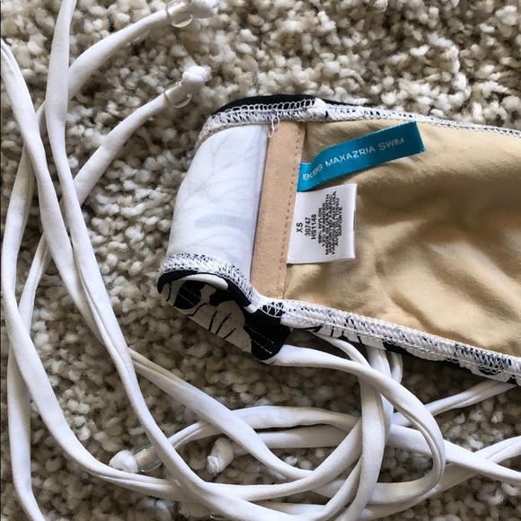 Vintage RARE BCBGMaxAzria SWIM TOP - Picture 3 of 4